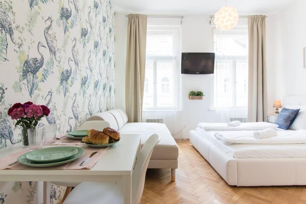 Studio In The Historic Center Apartment Prague Ngoại thất bức ảnh
